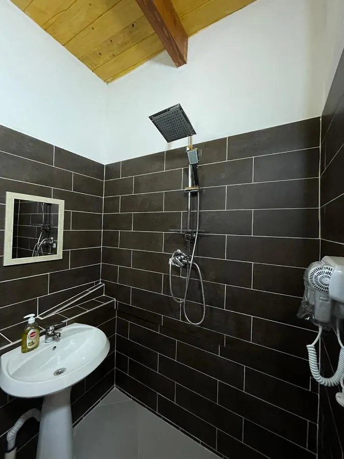 Hotel Royal Land Theth Albania